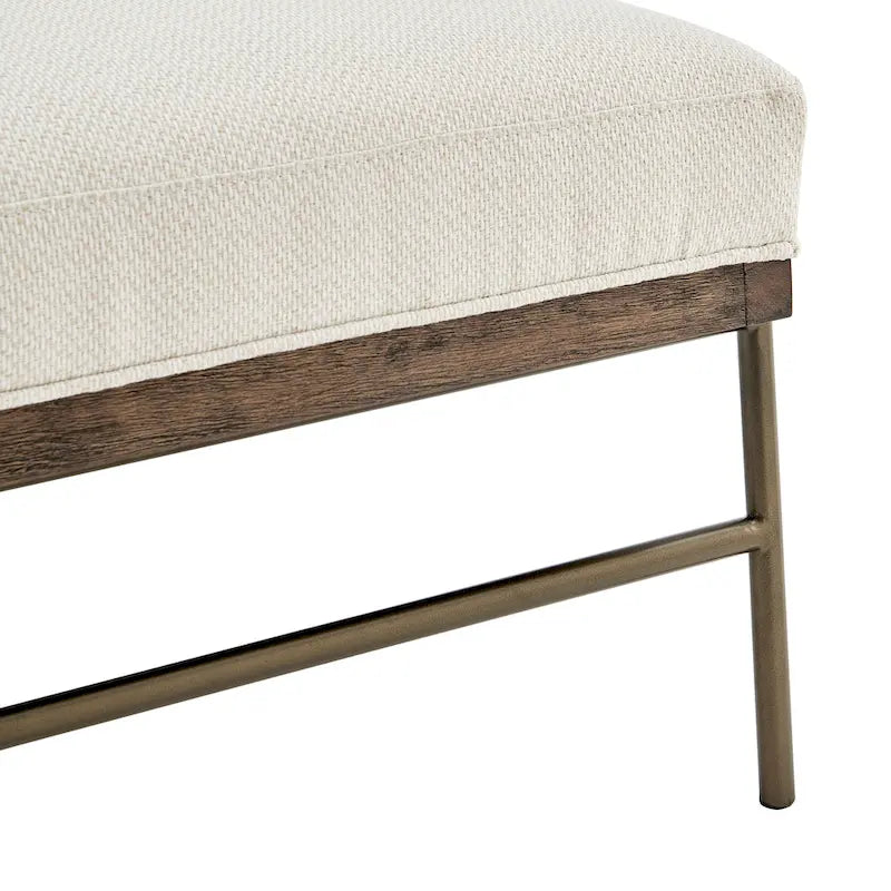 Sillón decorativo de tela Marlow.