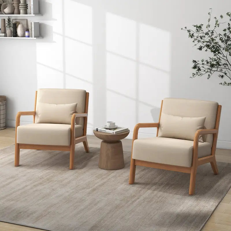 Sillón decorativo tapizado en tela con patas de madera