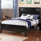 Cama matrimonial con acabado de madera negra