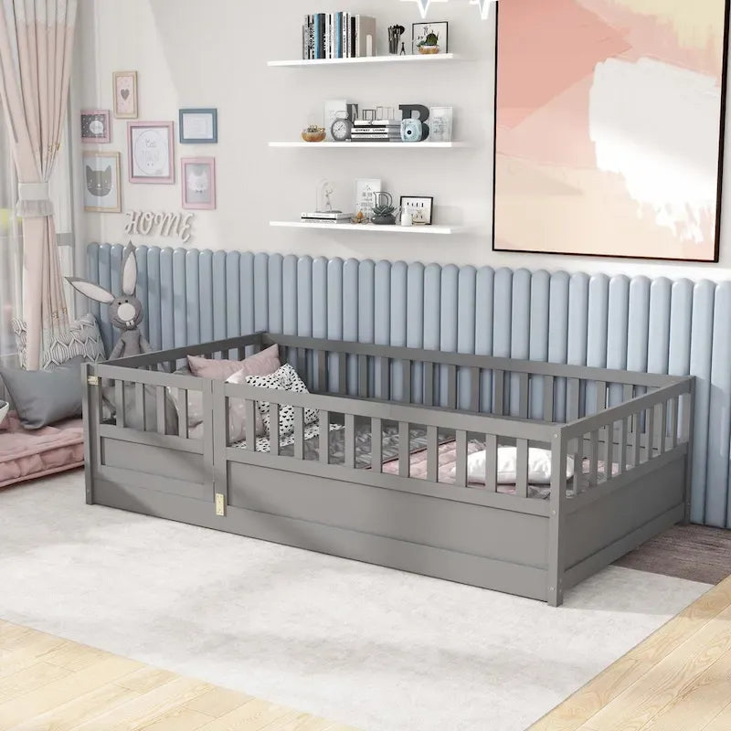 Estructura de cama infantil de madera para el suelo con barandillas de seguridad