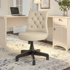 Silla de oficina capitoné de respaldo medio con altura ajustable
