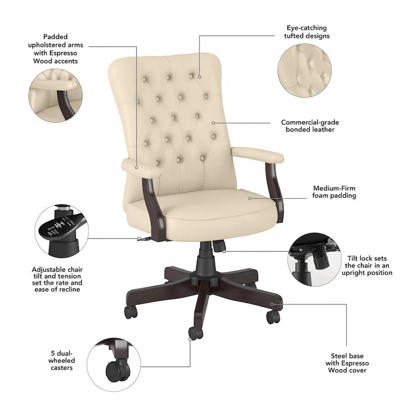 Sillón de oficina con respaldo alto, capitoné y reposabrazos