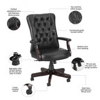 Sillón de oficina con respaldo alto, capitoné y reposabrazos